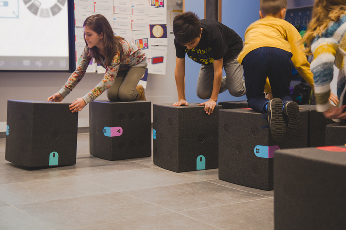 Поставка интерактивных кубов из 4-х iMO-LEARN для ГБПОУ Педколледж г. Оренбурга